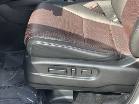 Certified 2023 Honda Ridgeline Black Edition image 17