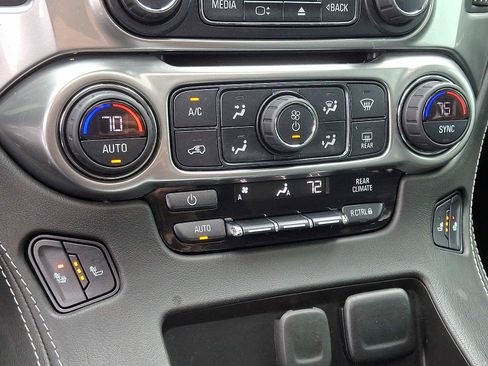 Used 2020 Chevrolet Tahoe LT w/ RST Edition image 18