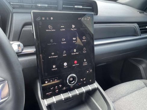 Used 2025 GMC Terrain Elevation AWD/4WD image 15