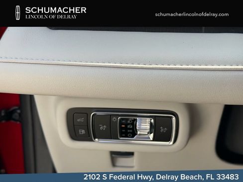 New 2026 Lincoln Nautilus Premier AWD/4WD image 18