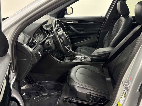 Used 2018 BMW X1 xDrive28i image 13