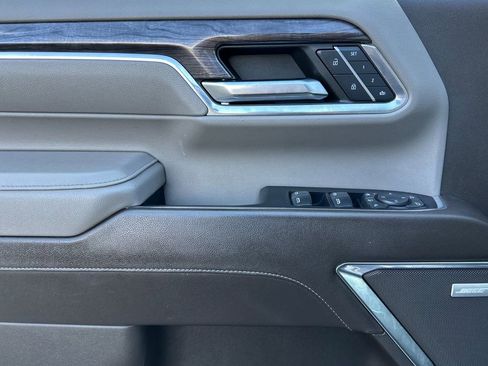 Used 2024 Chevrolet Silverado 3500 LTZ w/ LTZ Convenience Package image 11