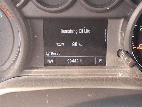 Used 2022 Chevrolet Silverado 1500 Custom image 11