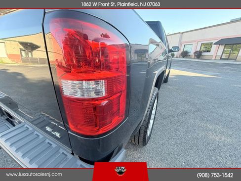 Used 2018 GMC Sierra 1500 SLE w/ SLE Value Package AWD/4WD image 38