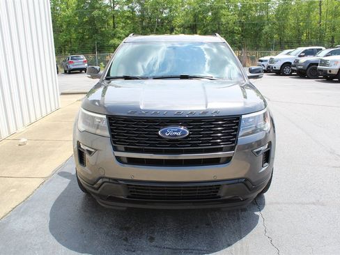 Used 2018 Ford Explorer Sport image 11