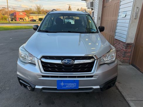 Used 2017 Subaru Forester 2.5i w/ Alloy Wheel Package image 8