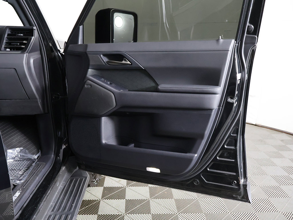 Used 2024 Lexus GX 550 AWD/4WD image 27
