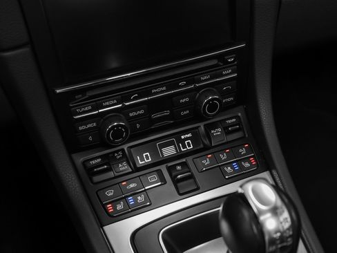 Certified 2015 Porsche 911 Carrera S RWD image 40