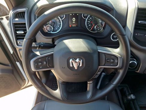 Used 2024 RAM 2500 Tradesman w/ Chrome Appearance Group image 15