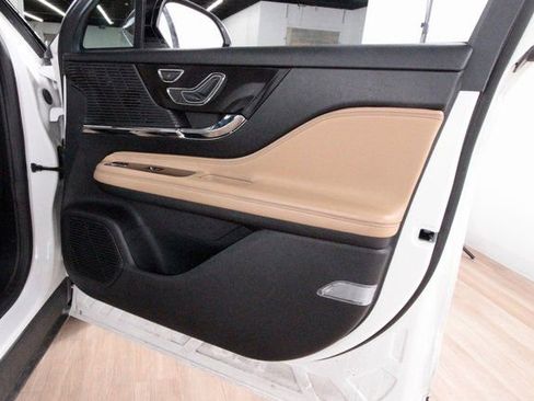 Used 2022 Lincoln Corsair Reserve w/ Equipment Group 201A image 26