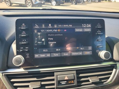 Used 2020 Honda Accord EX-L image 24