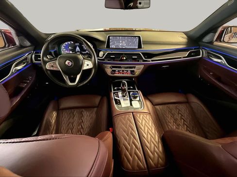 Used 2022 BMW ALPINA B7 xDrive w/ Luxury Rear Seating Package AWD/4WD image 14