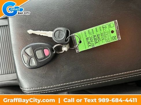 Used 2014 GMC Acadia SLE image 27