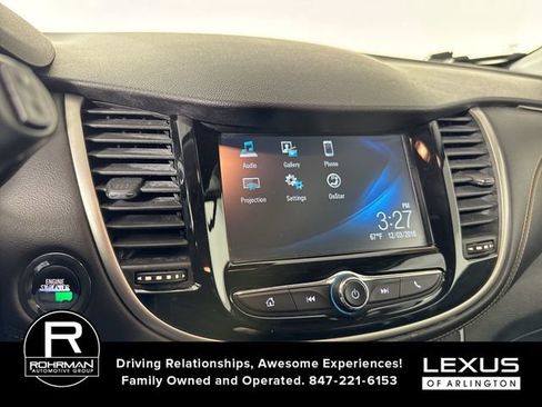 Used 2017 Chevrolet Trax LT w/ Sun & Sound Package image 7