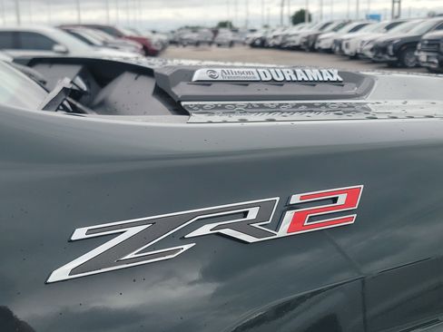 Certified 2025 Chevrolet Silverado 2500 ZR2 w/ Technology Package AWD/4WD image 14
