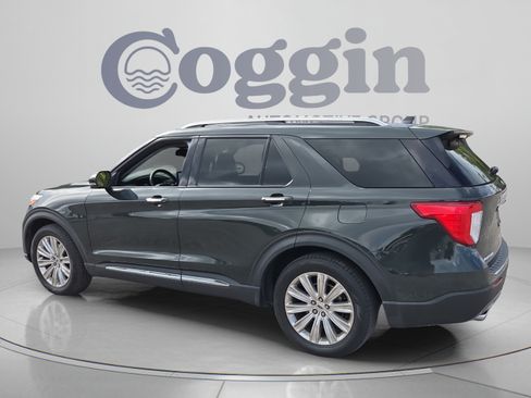 Used 2023 Ford Explorer Limited w/ Limited Technology Package RWD image 3