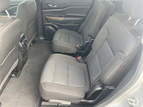 Used 2020 GMC Acadia SLE w/ Driver Convenience Package image 22