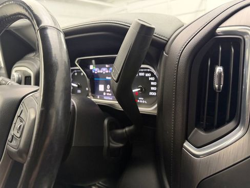 Used 2020 GMC Sierra 2500 Denali w/ Denali Ultimate Package AWD/4WD image 16