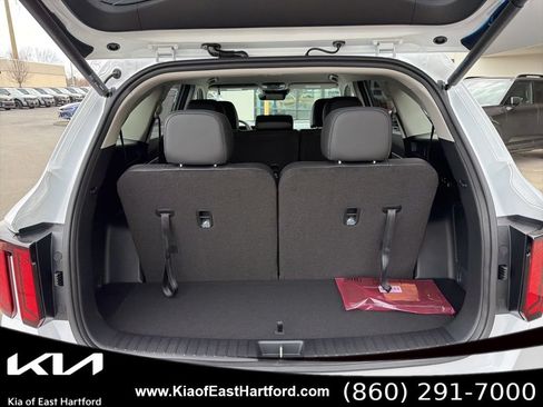 New 2026 Kia Sorento EX AWD/4WD image 17