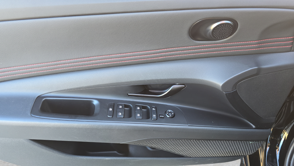 Certified 2025 Hyundai Elantra N Line FWD image 16