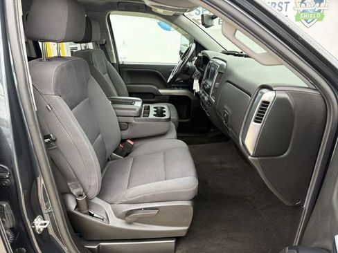Used 2018 Chevrolet Silverado 1500 LT w/ All Star Edition AWD/4WD image 25