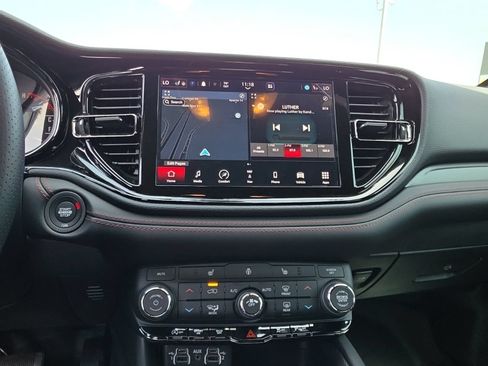 Used 2025 Dodge Durango GT w/ Blacktop Package RWD image 21