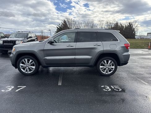 Used 2012 Jeep Grand Cherokee Laredo image 6