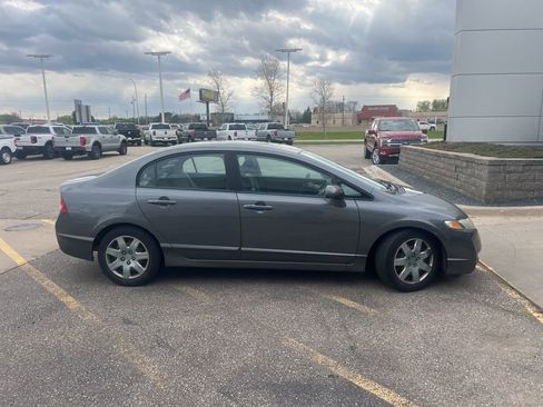 Used 2011 Honda Civic LX image 4