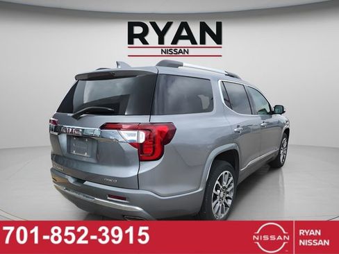 Used 2023 GMC Acadia Denali w/ Denali Ultimate Package AWD/4WD image 7