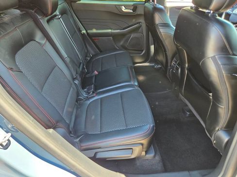 Used 2024 Ford Escape ST-Line w/ Tech Pack #1 AWD/4WD image 12