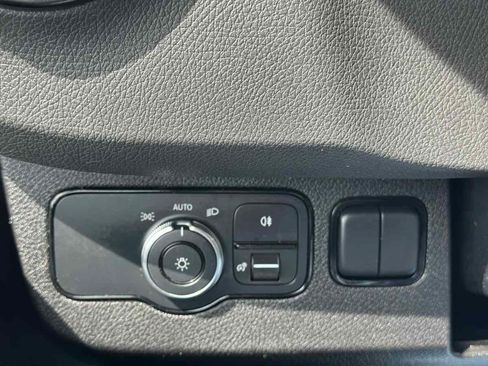 Used 2021 Mercedes-Benz Sprinter 2500 w/ Driver Convenience Package image 29