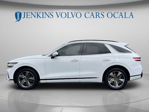 Used 2022 Genesis GV70 3.5T Sport w/ Sport Advanced Package AWD/4WD image 6