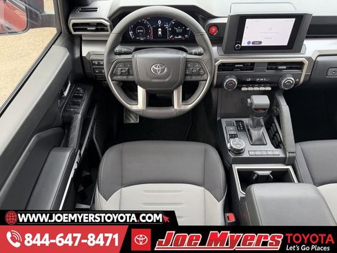 Certified 2025 Toyota Tacoma TRD Off-Road image 14