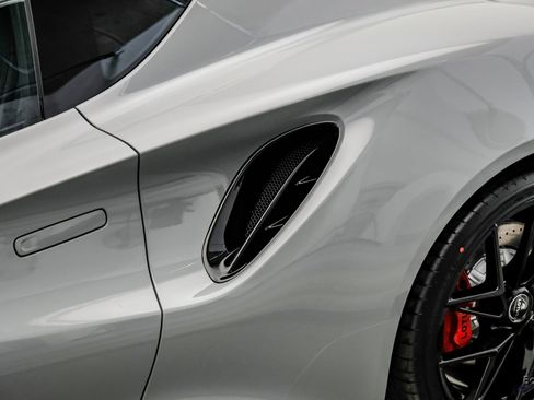 New 2026 Lotus Emira image 37