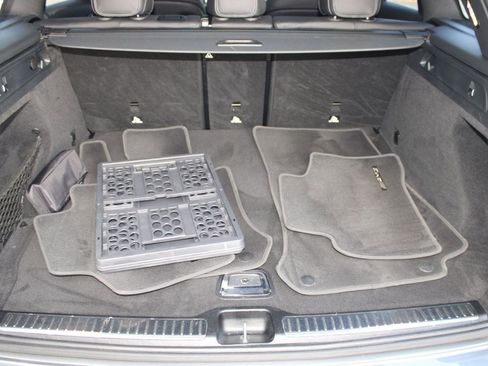 Used 2020 Mercedes-Benz GLC 43 AMG 4MATIC image 32