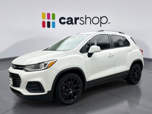 Used 2021 Chevrolet Trax LT w/ Sport Edition FWD image 1