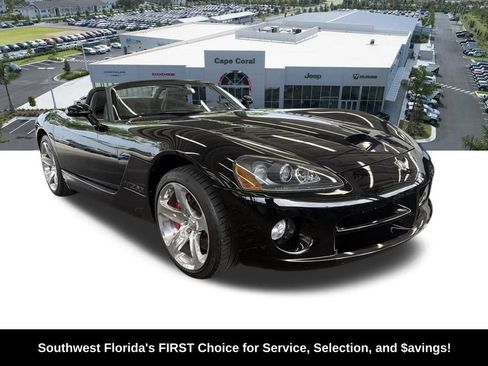 Used 2005 Dodge Viper SRT-10 RWD image 2