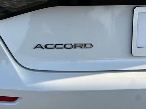 Certified 2023 Honda Accord EX image 22