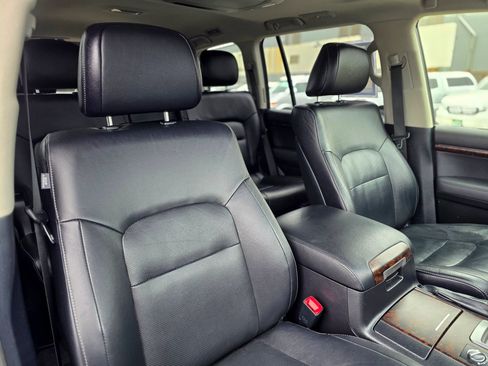 Used 2013 Toyota Land Cruiser AWD/4WD image 33
