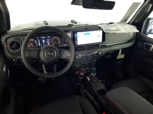 New 2026 Jeep Wrangler Unlimited Rubicon AWD/4WD image 17