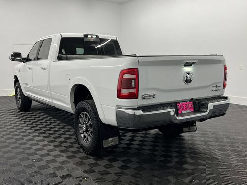Used 2022 RAM 3500 Limited AWD/4WD image 3