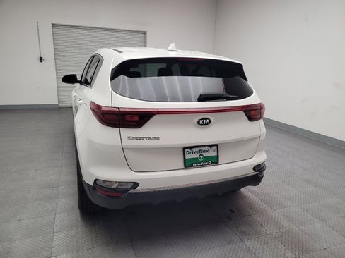 Used 2020 Kia Sportage LX image 6