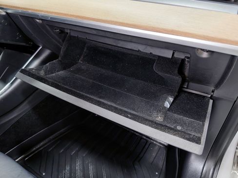 Used 2020 Tesla Model 3 Long Range image 18