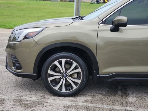 Certified 2024 Subaru Forester Limited AWD/4WD image 6