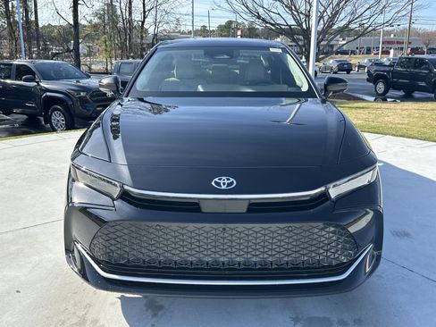 Certified 2026 Toyota Crown Limited w/ Advanced Technology Package image 3