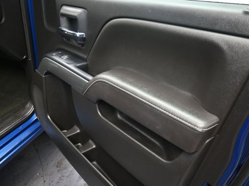 Used 2017 Chevrolet Silverado 1500 LT w/ All Star Edition image 27