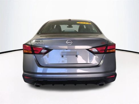 Used 2024 Nissan Altima 2.5 SR image 6