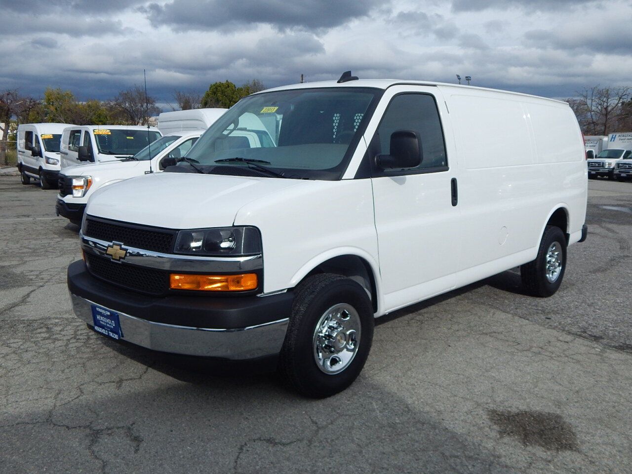 Used 2024 Chevrolet Express 2500 w/ Driver Convenience Package RWD image 1