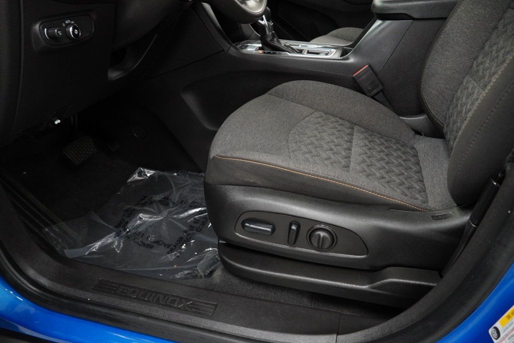 Certified 2024 Chevrolet Equinox LT AWD/4WD image 25
