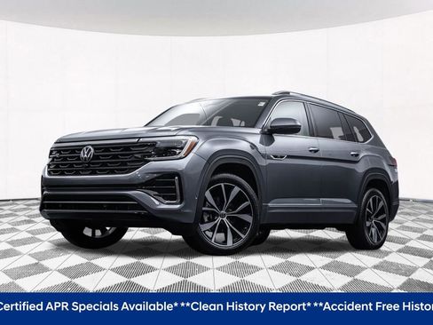 Certified 2025 Volkswagen Atlas SEL Premium R-Line image 2